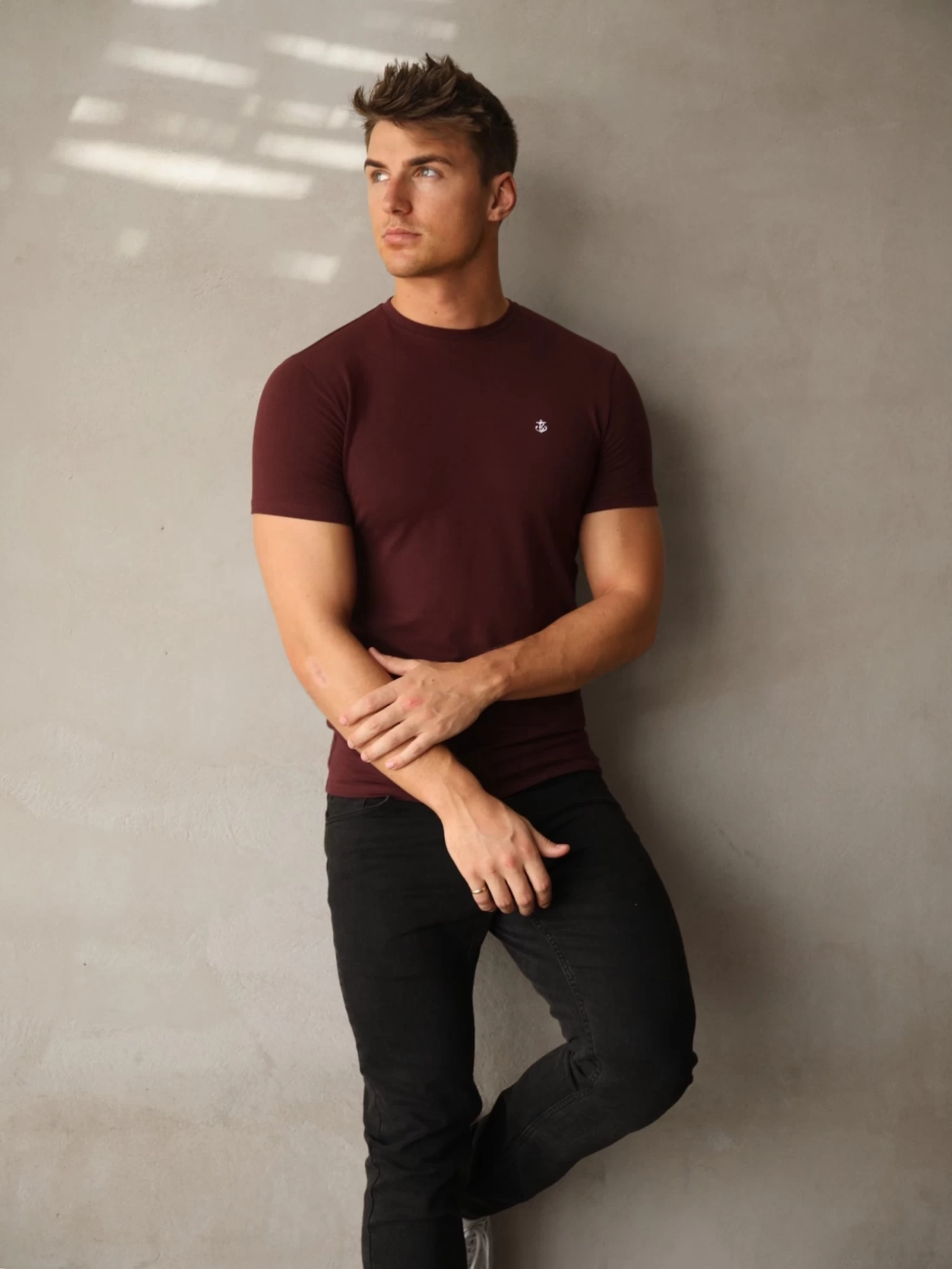 Livorno T-Shirt - Burgundy 8 Livorno T-Shirt - Burgundy - Image 6