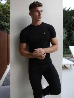 Conway T-Shirt - Black 9 Conway T-Shirt - Black -Trend Wear Sales 1015GBlack3D