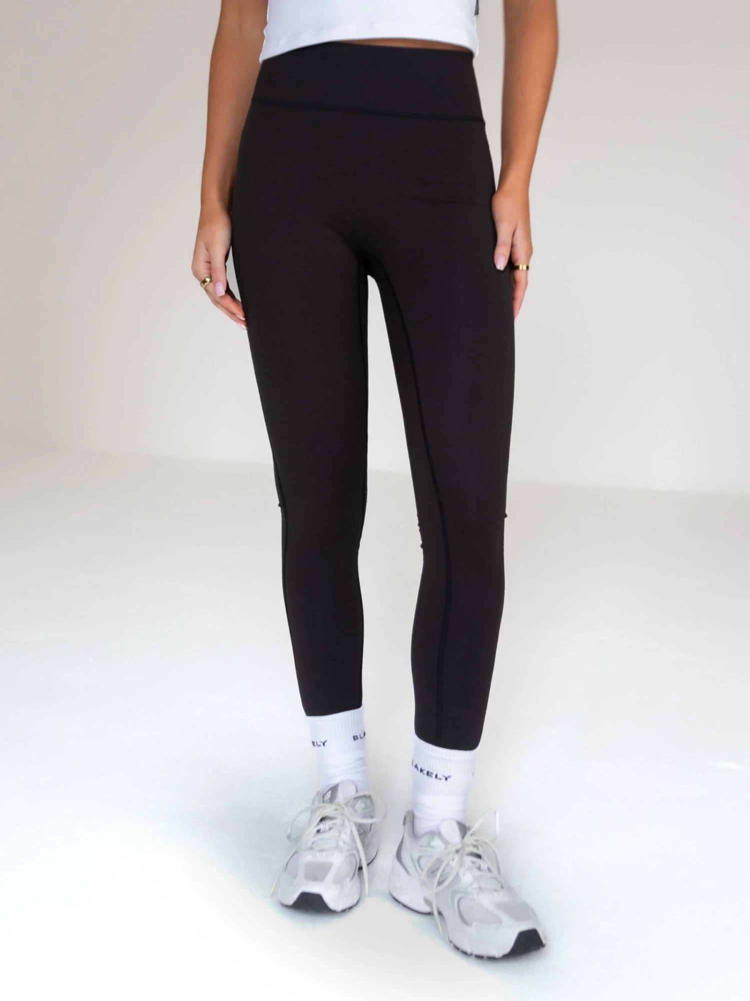 Sofia Soft Leggings - Black 3 Sofia Soft Leggings - Black