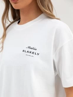 Italia Oversized T-Shirt - Flat White 13 Italia Oversized T-Shirt - Flat White -Trend Wear Sales 196BWWhite 02D