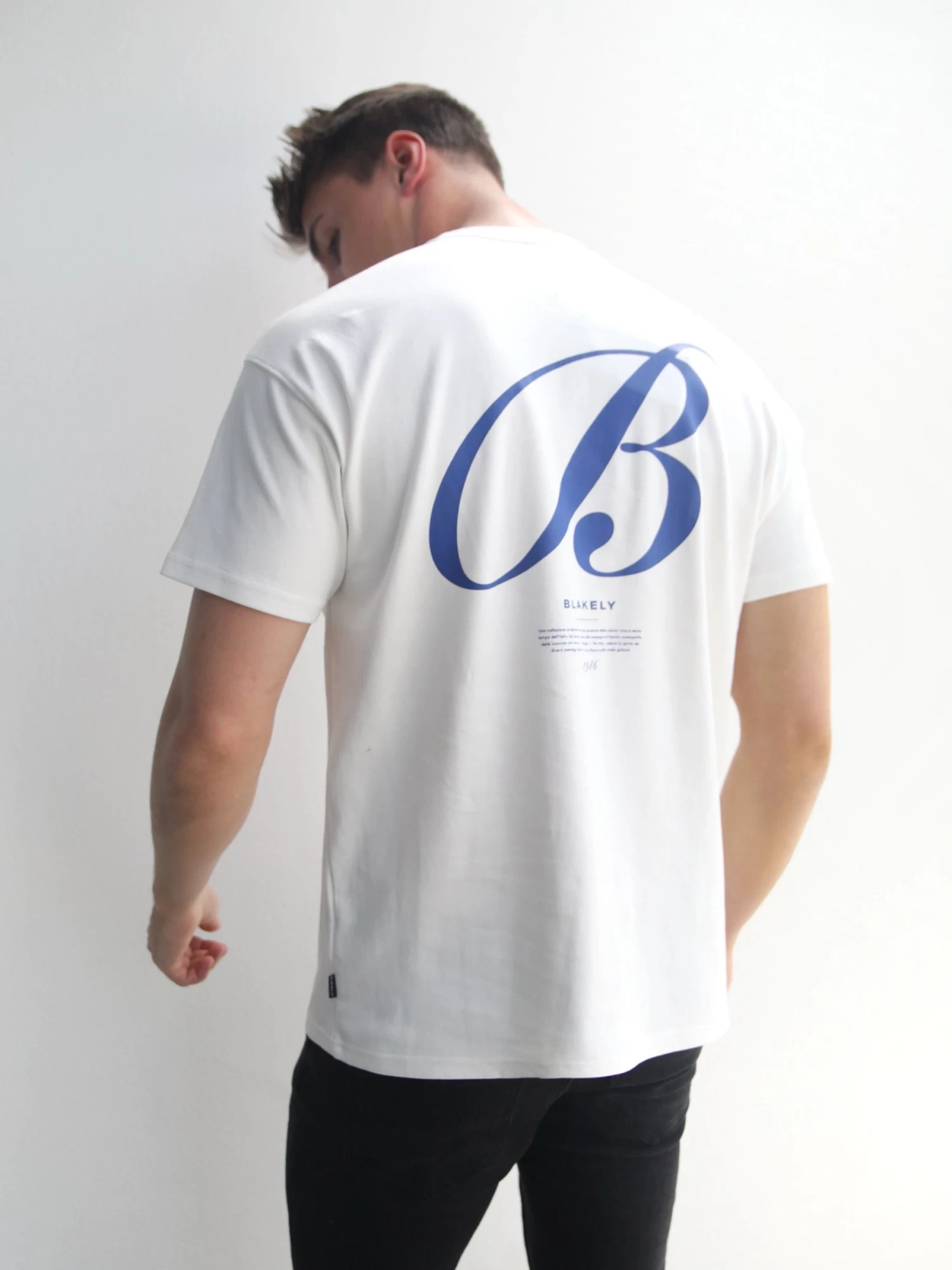 Vita Relaxed T-Shirt - Flat White 3 Vita Relaxed T-Shirt - Flat White