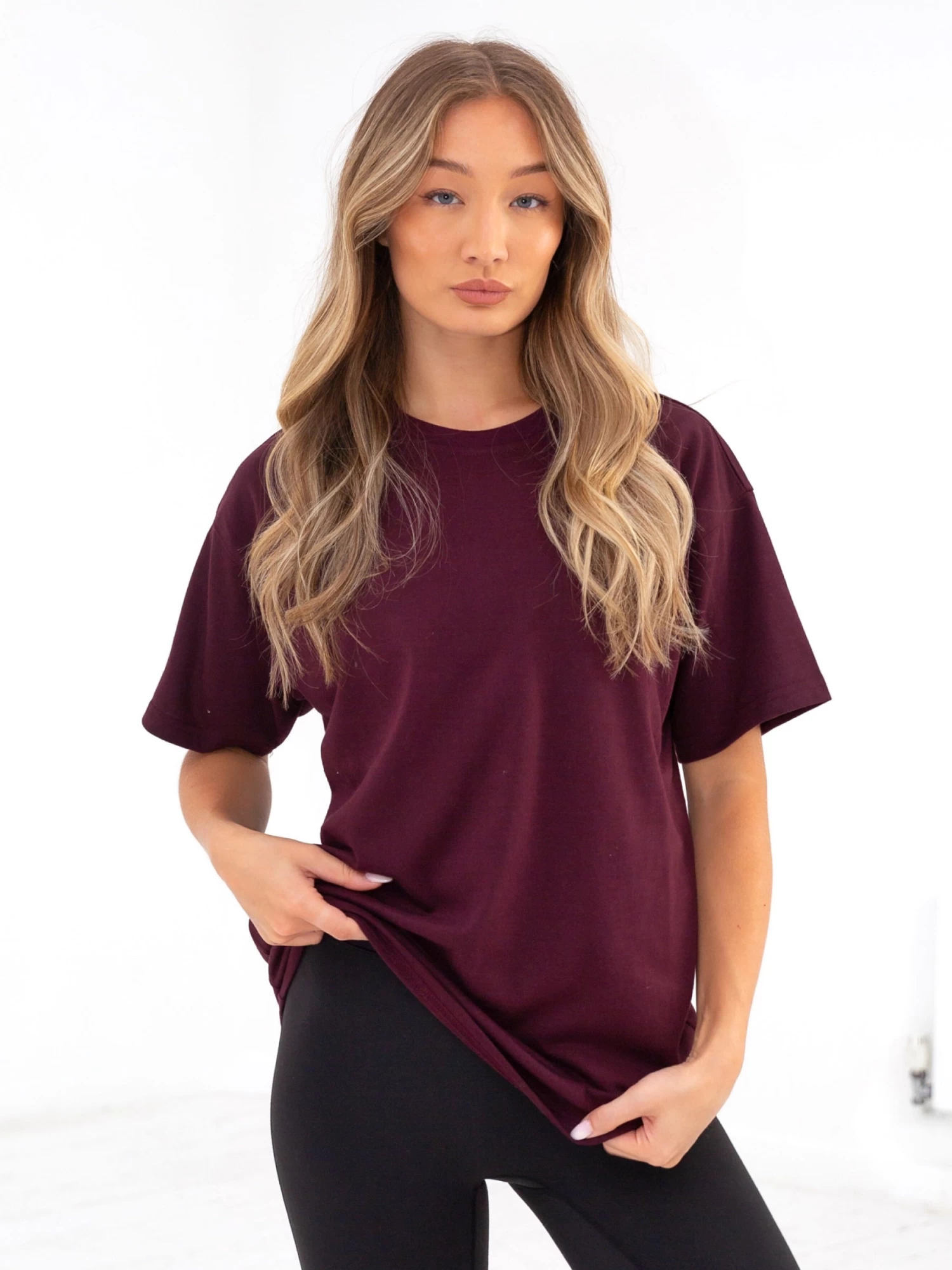 Isabel Oversized T-Shirt - Burgundy 8 Isabel Oversized T-Shirt - Burgundy - Image 6