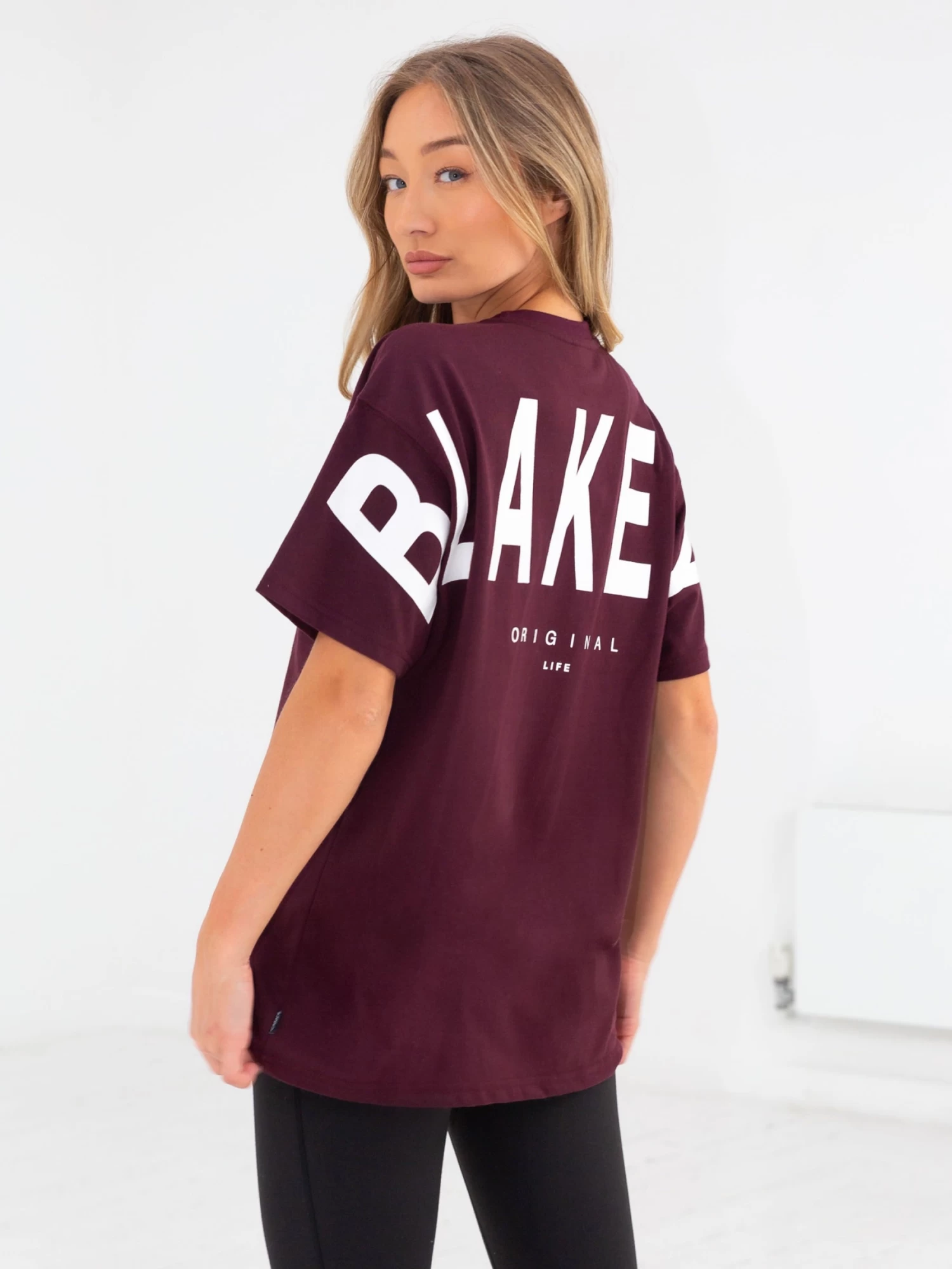 Isabel Oversized T-Shirt - Burgundy 3 Isabel Oversized T-Shirt - Burgundy