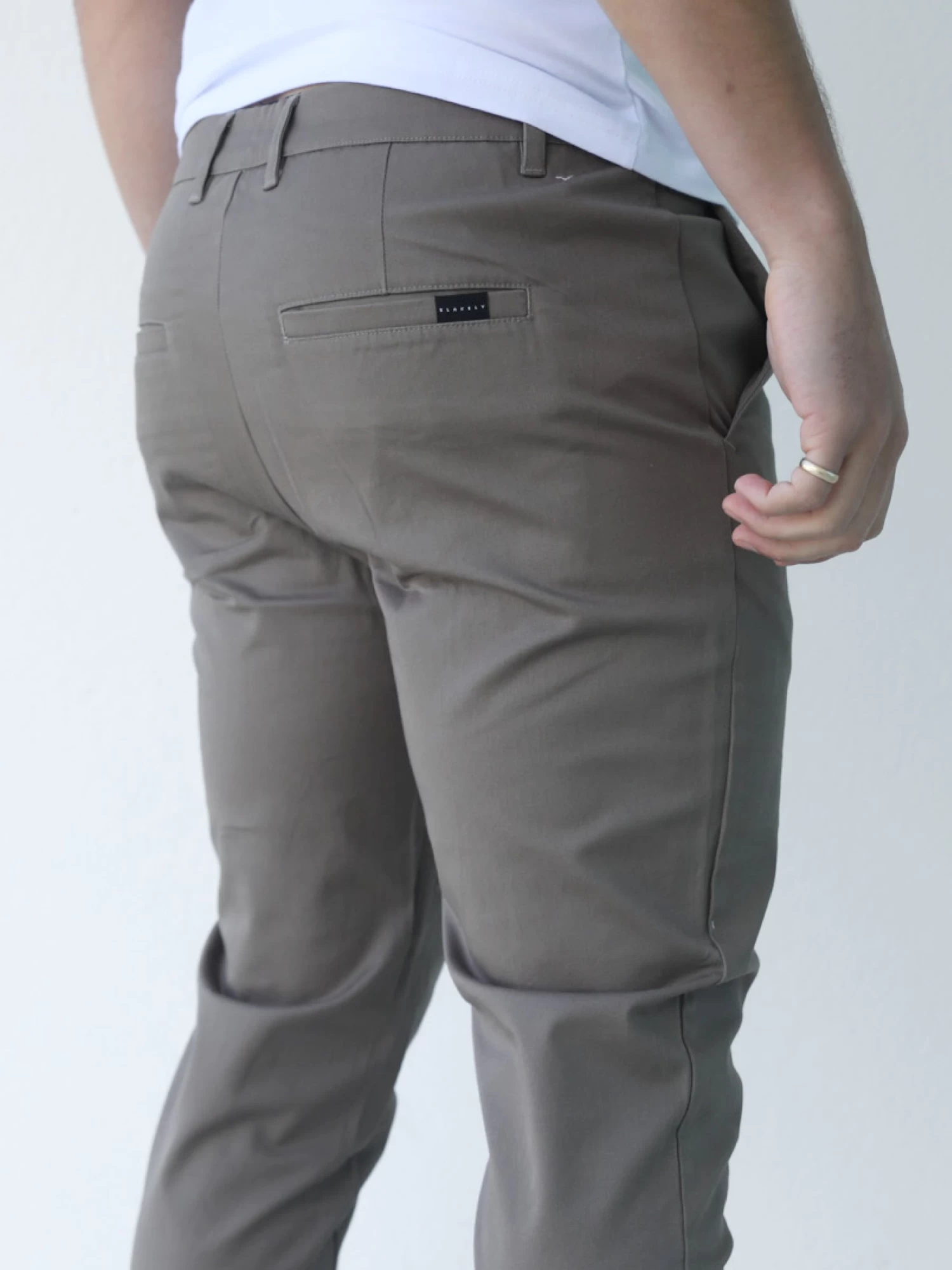 Cavill Slim Fit Tailored Chinos - Khaki Green 5 Cavill Slim Fit Tailored Chinos - Khaki Green - Image 3