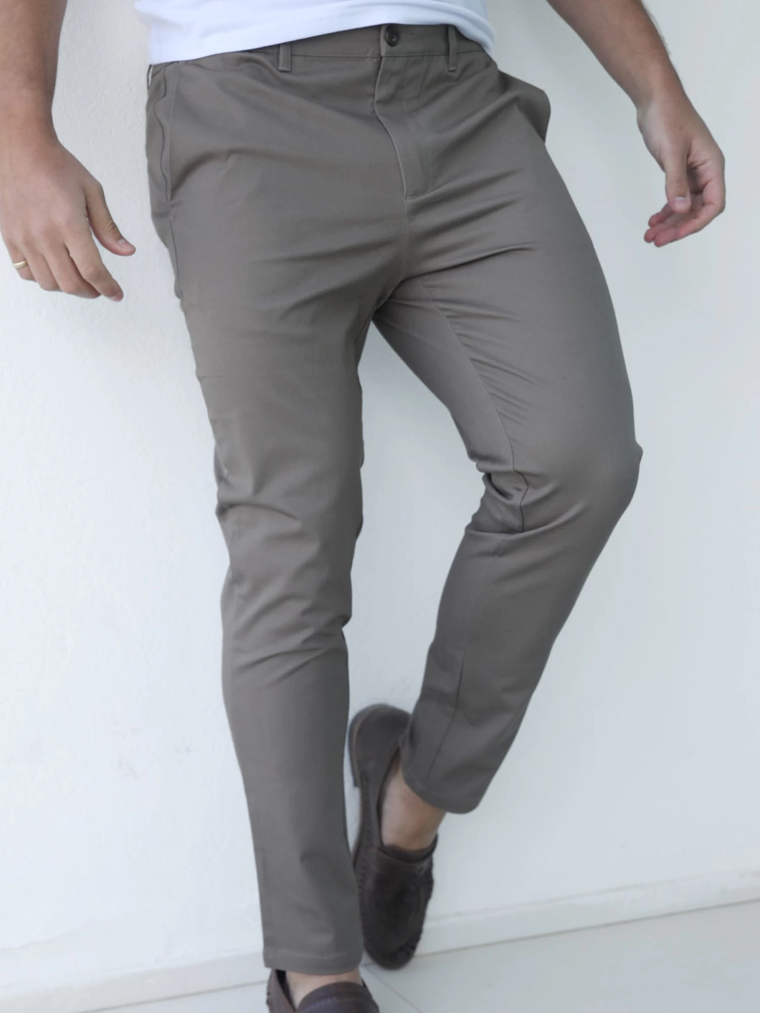 Cavill Slim Fit Tailored Chinos - Khaki Green 3 Cavill Slim Fit Tailored Chinos - Khaki Green