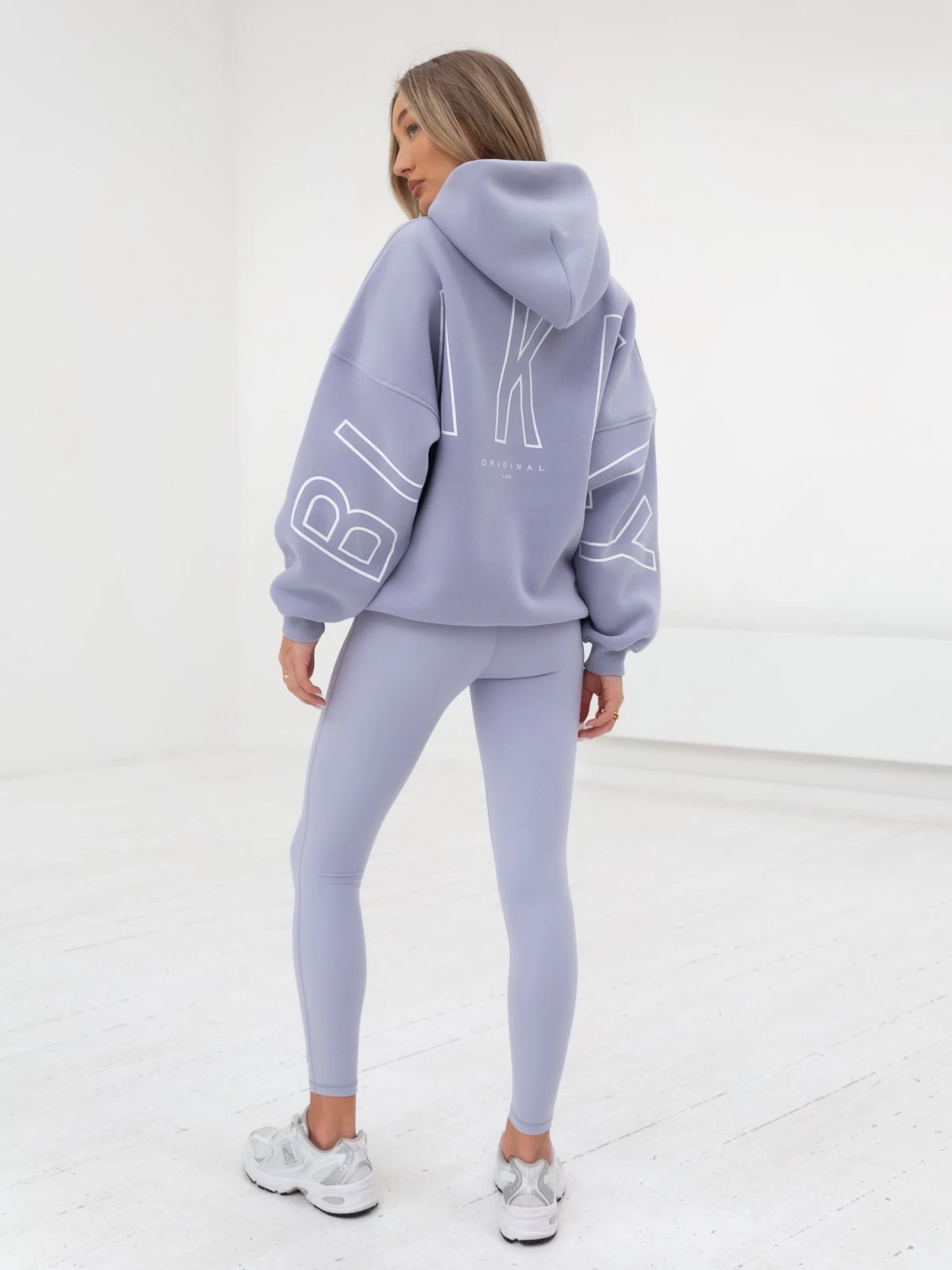 Outline Isabel Oversized Hoodie - Light Violet 5 Outline Isabel Oversized Hoodie - Light Violet - Image 3