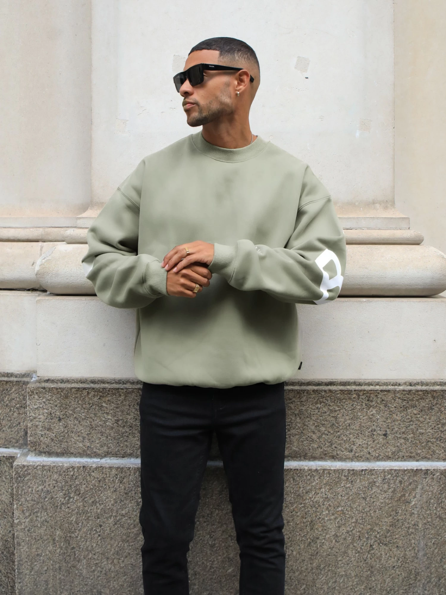 Idris Oversized Jumper - Olive 6 Idris Oversized Jumper - Olive - Image 4