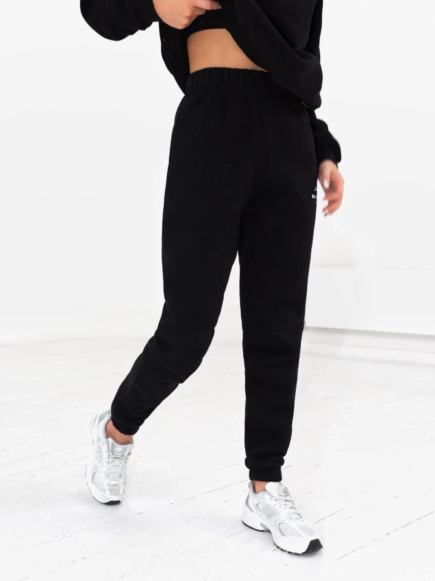 Italia Sweatpants - Black 4 Italia Sweatpants - Black - Image 2