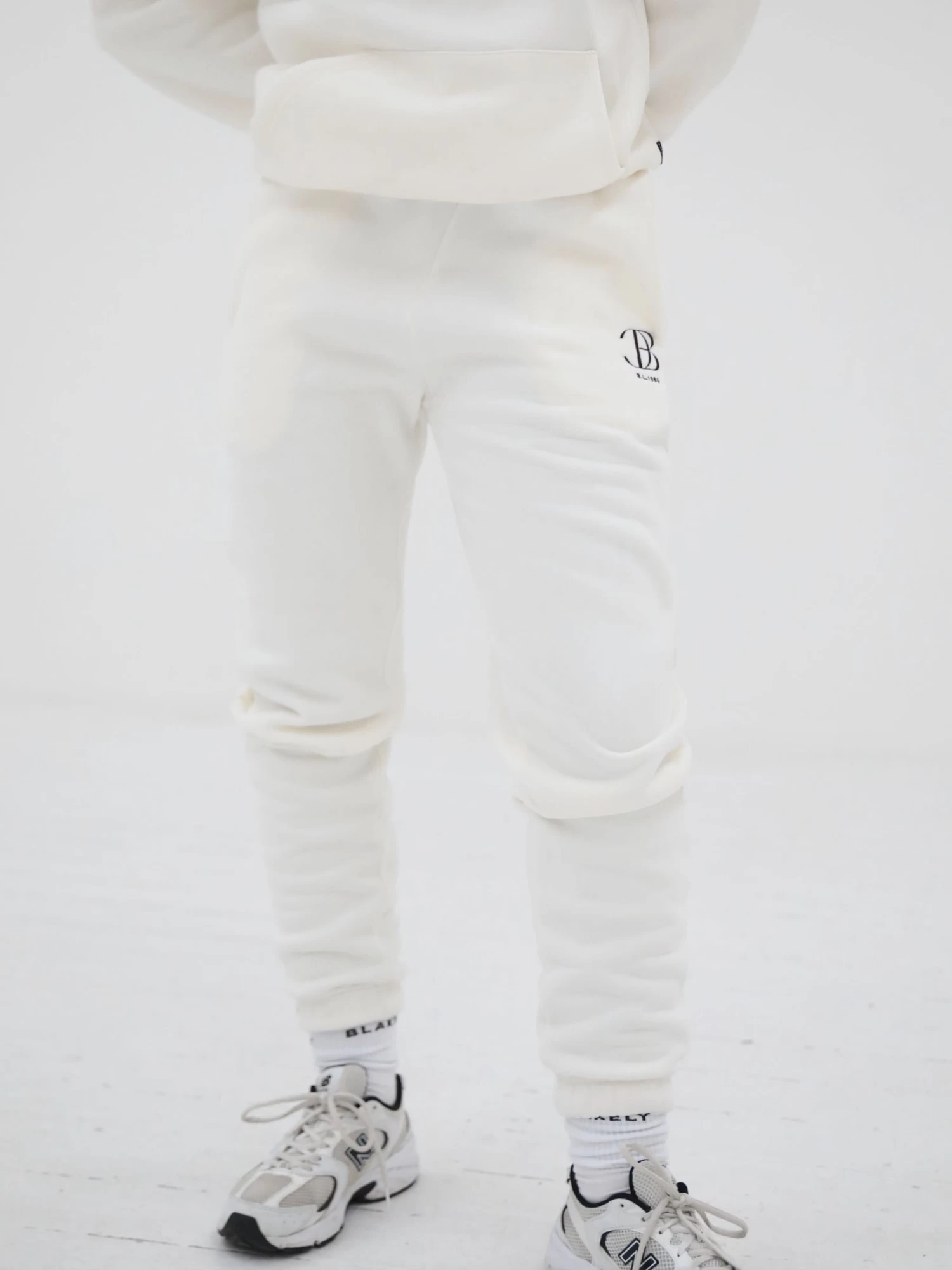 Initial Sweatpants - Off White 3 Initial Sweatpants - Off White