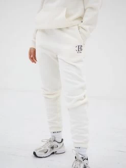 Initial Sweatpants - Off White 7 Initial Sweatpants - Off White -Trend Wear Sales 224CW2OffWhite 03D