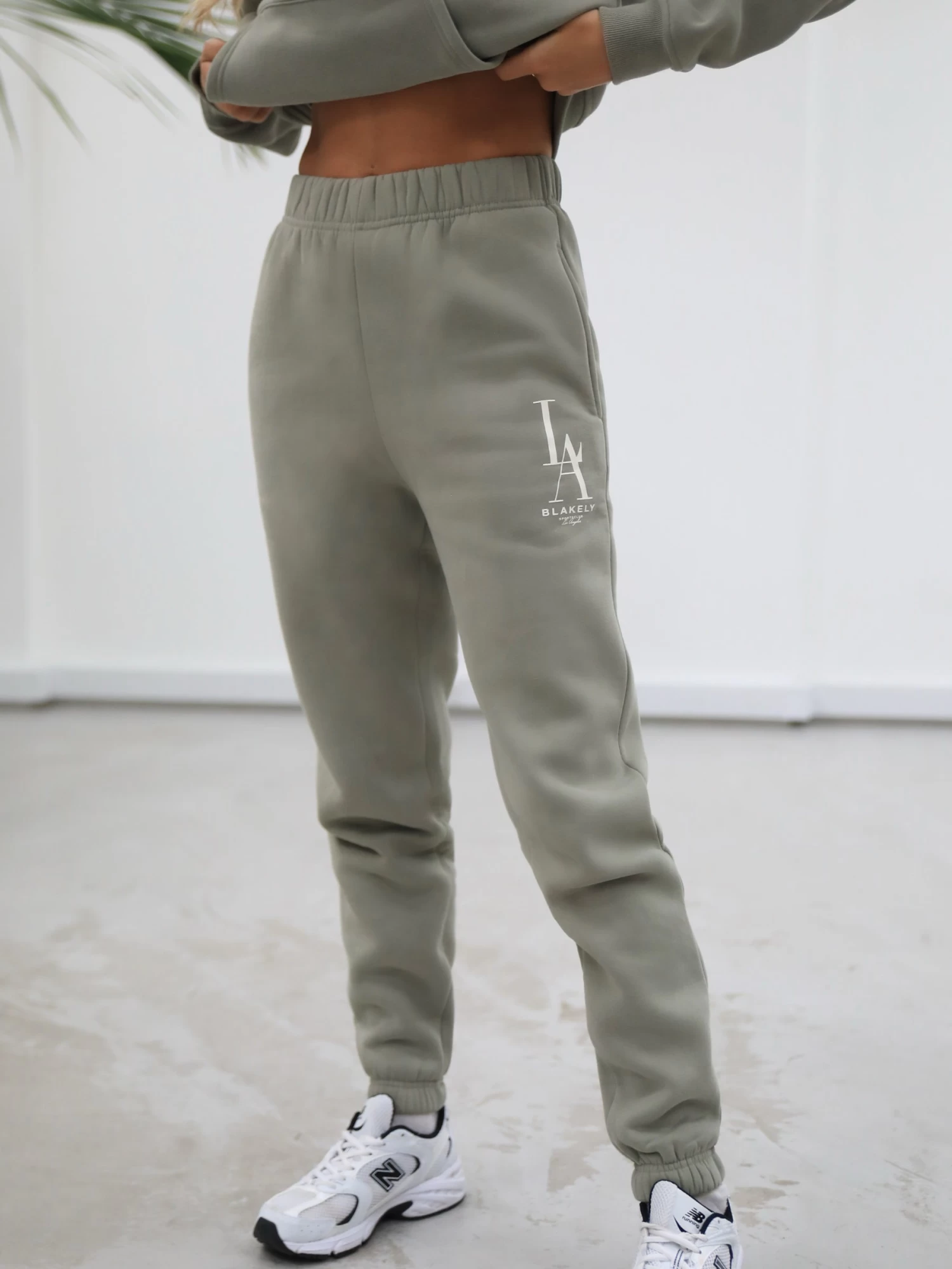 Studio Sweatpants - Olive 9 Studio Sweatpants - Olive - Image 7