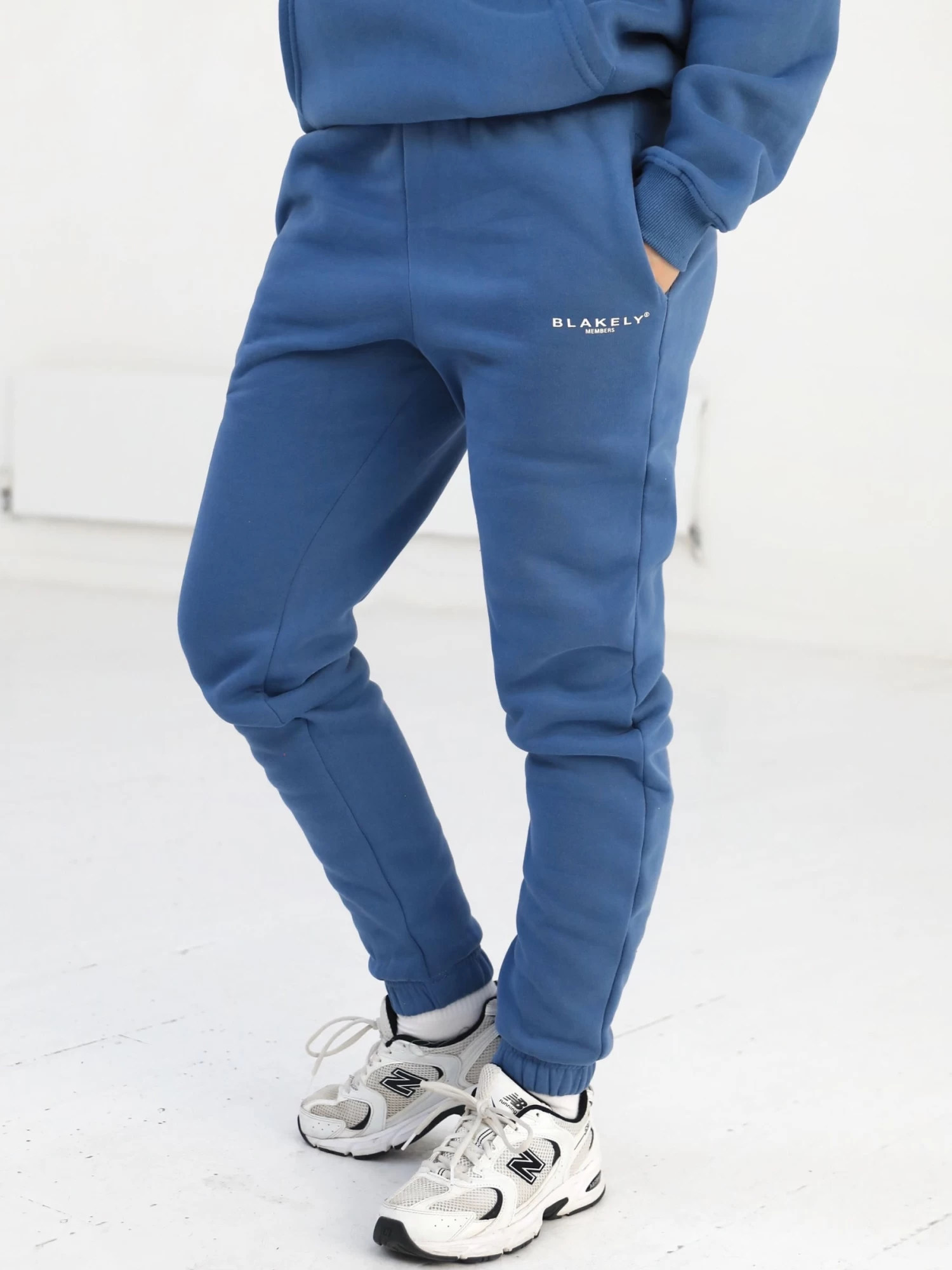 Members Sweatpants - Mid Blue 3 Members Sweatpants - Mid Blue