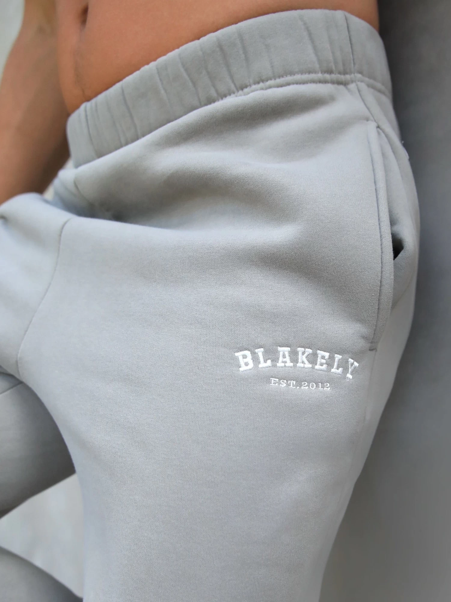 Heritage Relaxed Sweatpants - Neutral Grey 6 Heritage Relaxed Sweatpants - Neutral Grey - Image 4