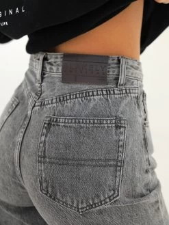 Mom Jeans - Grey 11 Mom Jeans - Grey -Trend Wear Sales 2270MOMJEANS GREYD 2