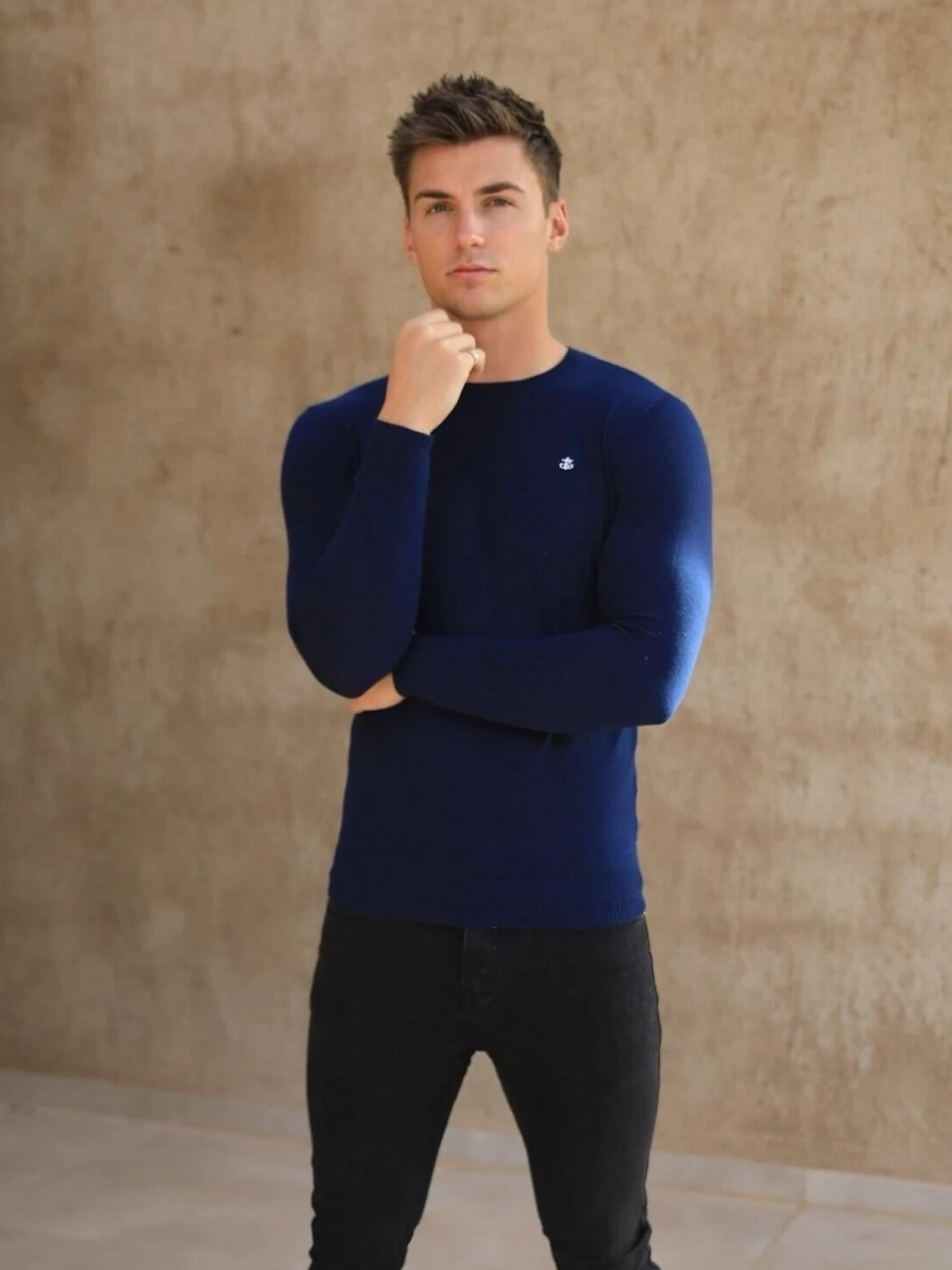 Sudbury Knitted Jumper - Navy 7 Sudbury Knitted Jumper - Navy - Image 5