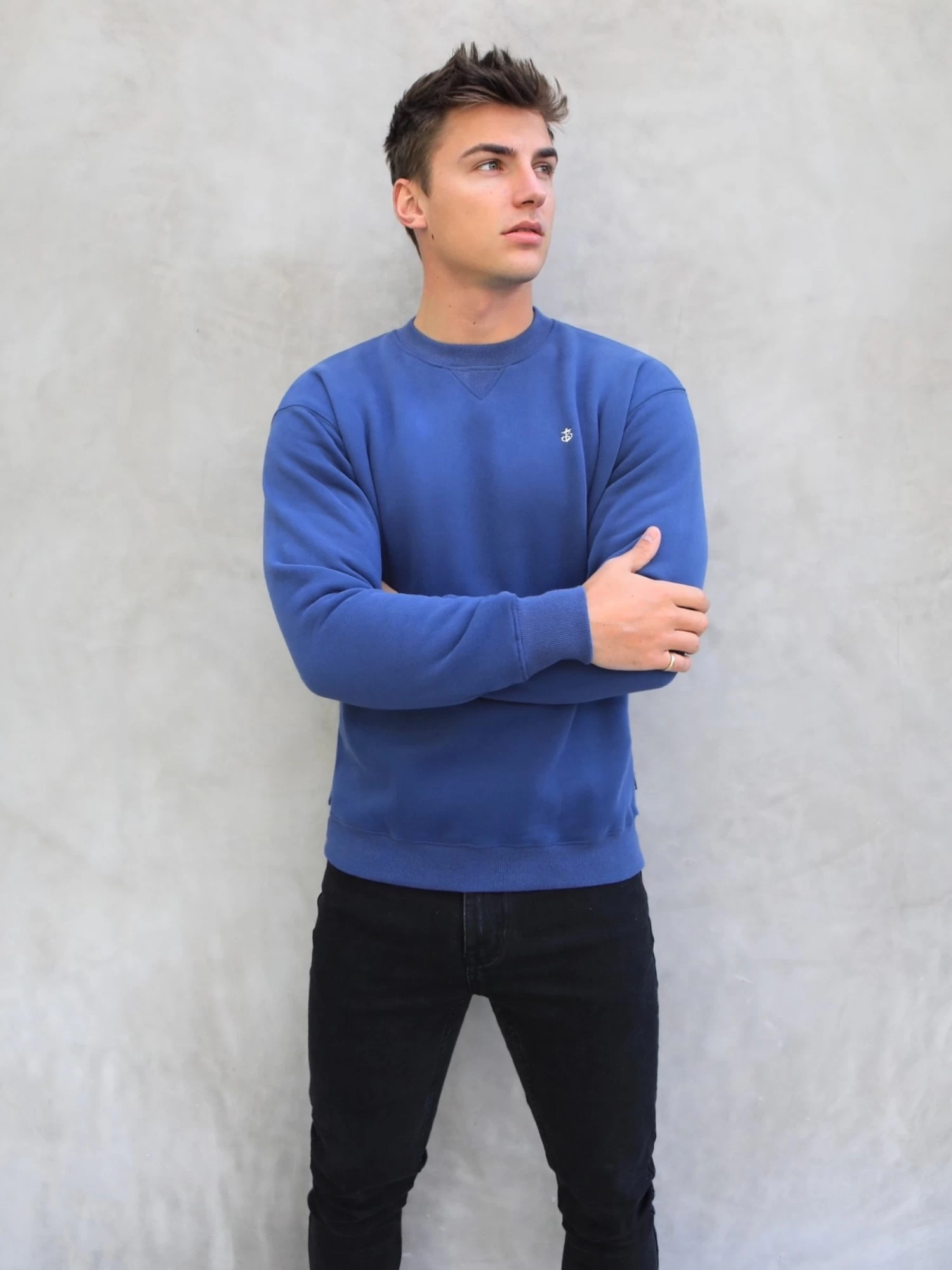 Preston Relaxed Jumper - Navy 6 Preston Relaxed Jumper - Navy - Image 4