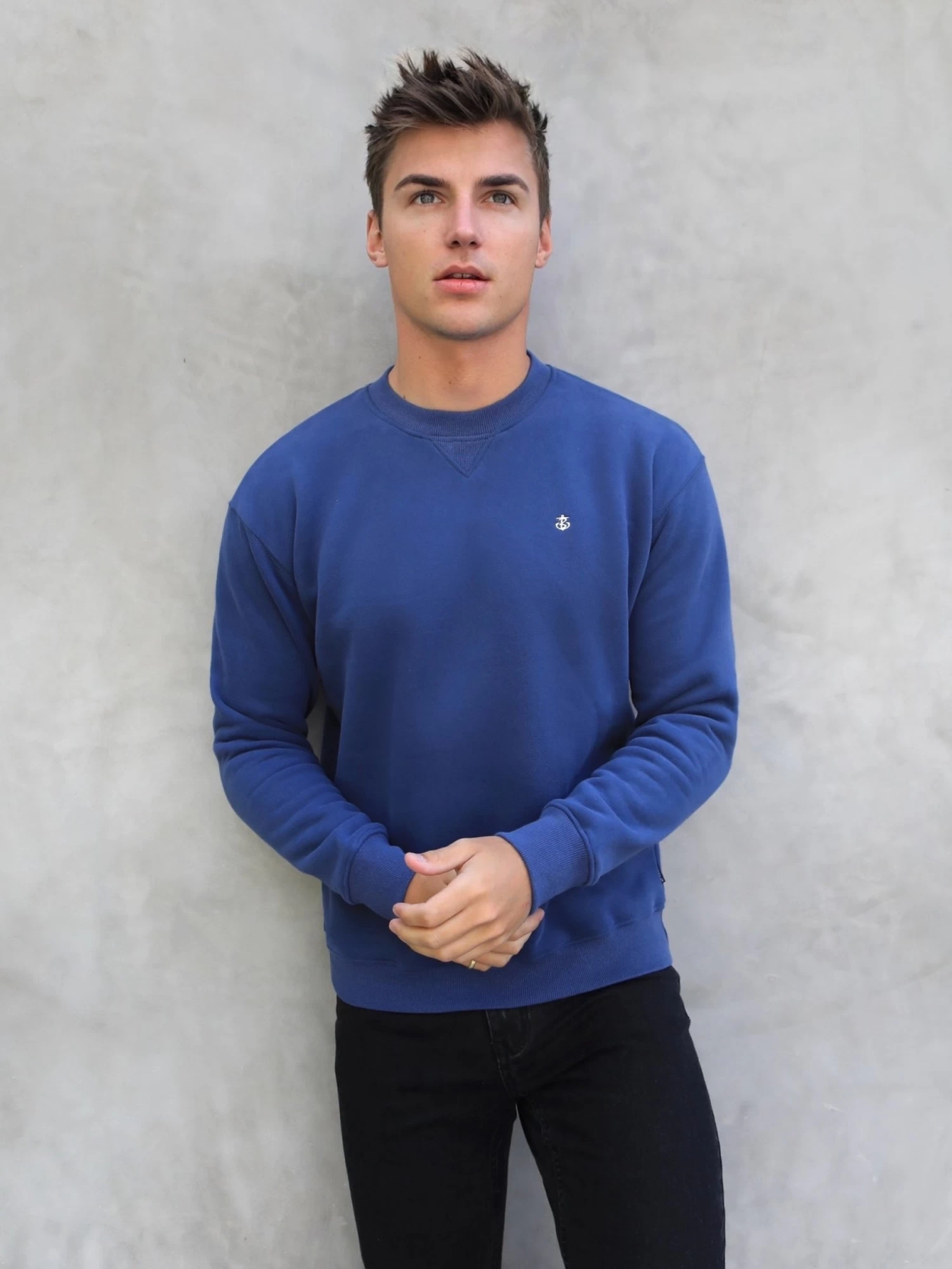 Preston Relaxed Jumper - Navy 7 Preston Relaxed Jumper - Navy - Image 5