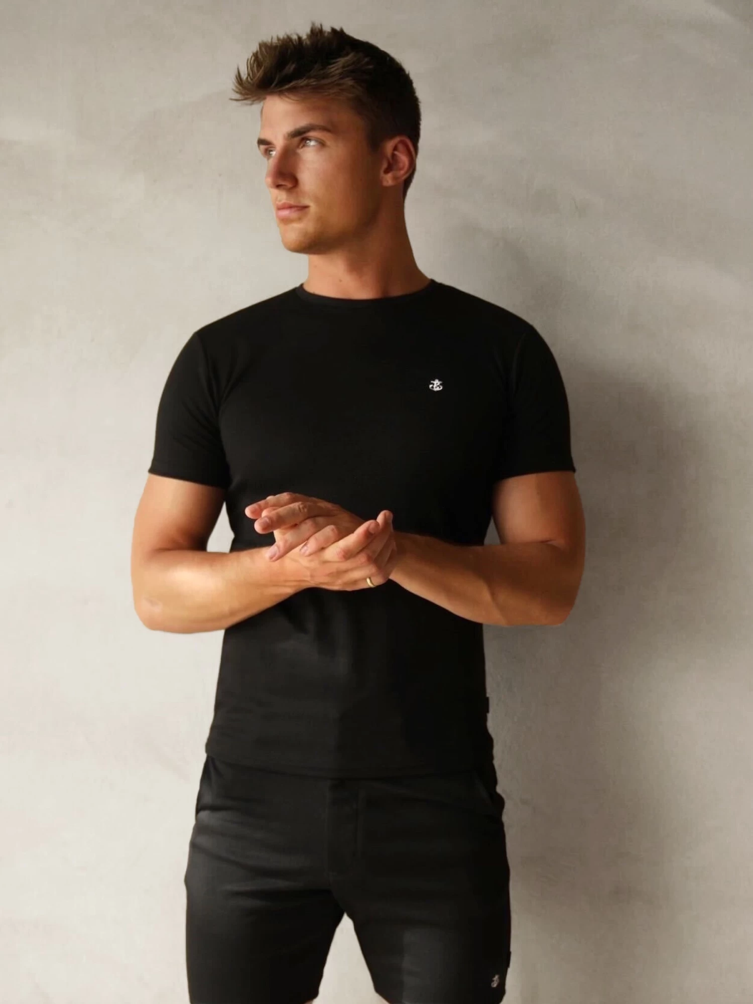 Sorrento T-Shirt - Black 3 Sorrento T-Shirt - Black