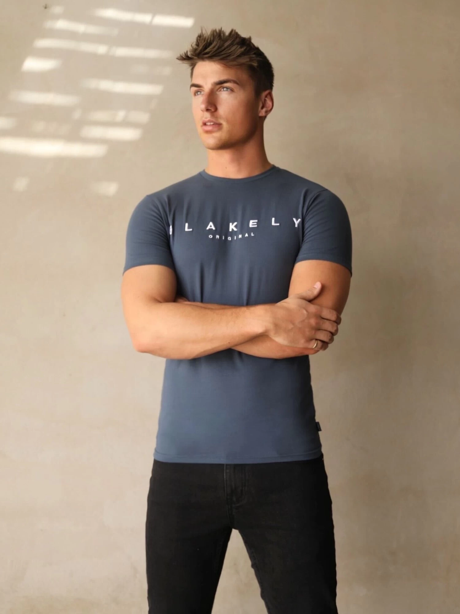 Dalton T-Shirt - Blue 5 Dalton T-Shirt - Blue - Image 3