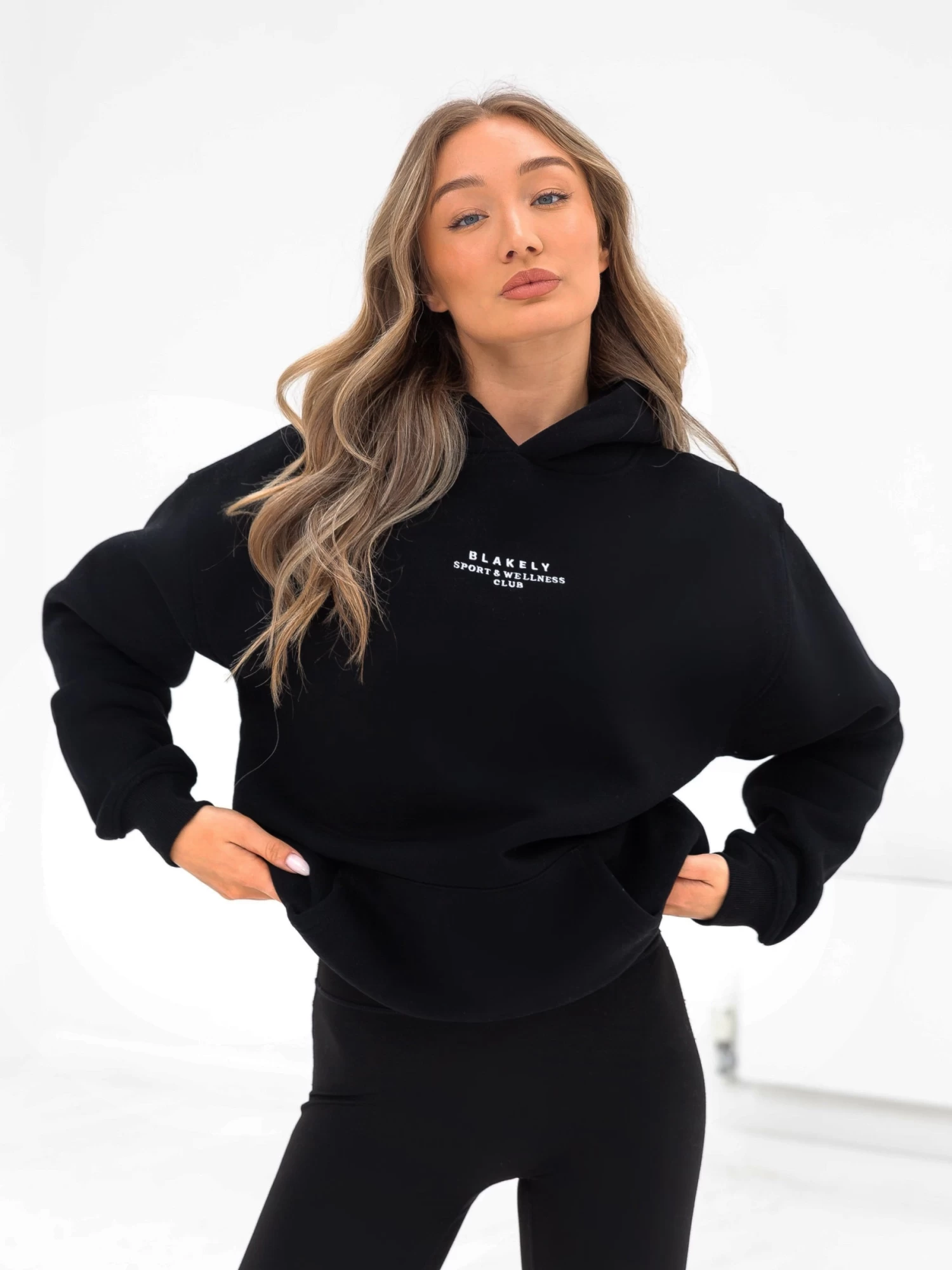 Ultimate Oversized Hoodie - Black 3 Ultimate Oversized Hoodie - Black