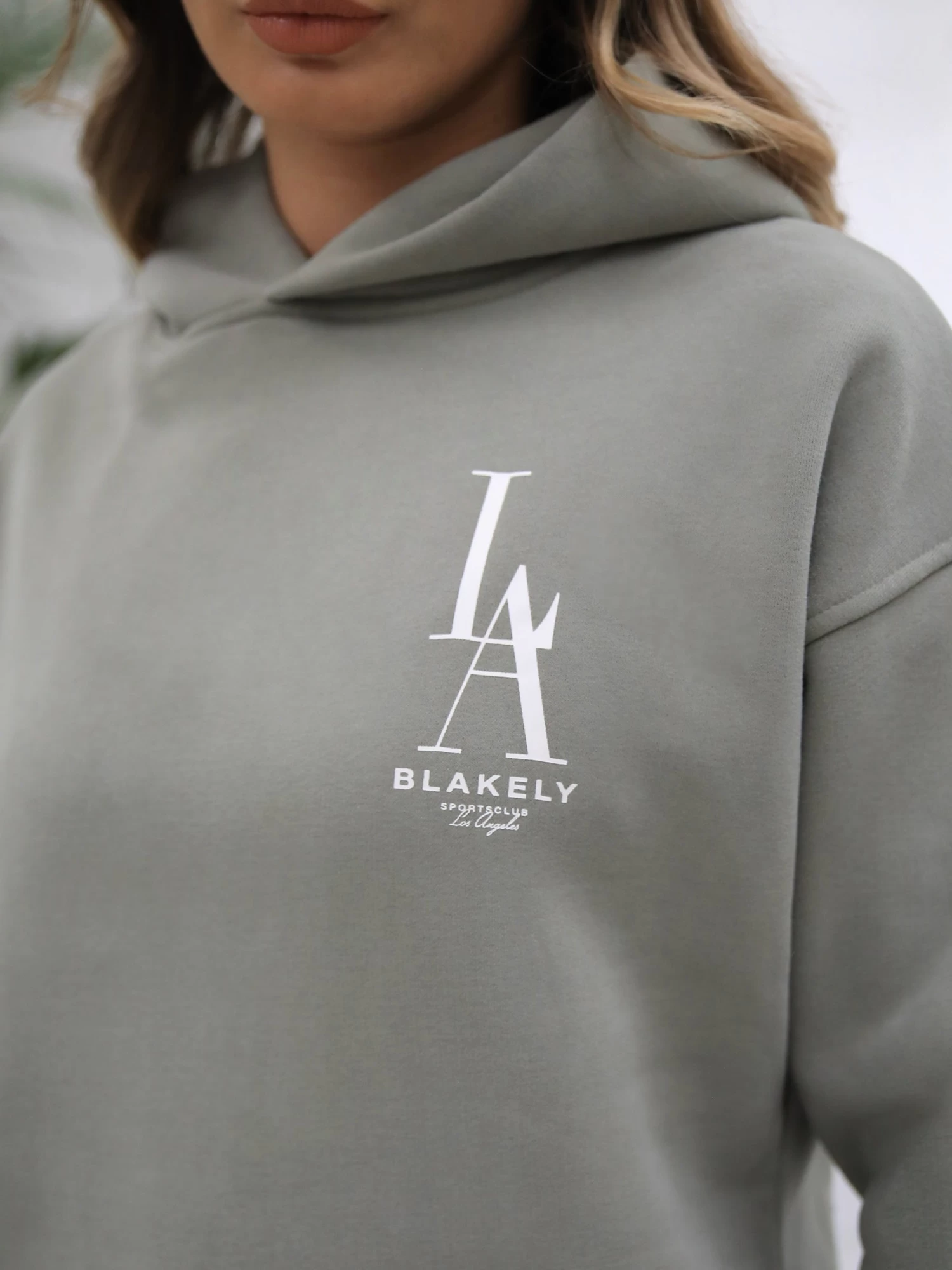 Studio Oversized Hoodie - Olive 8 Studio Oversized Hoodie - Olive - Image 6