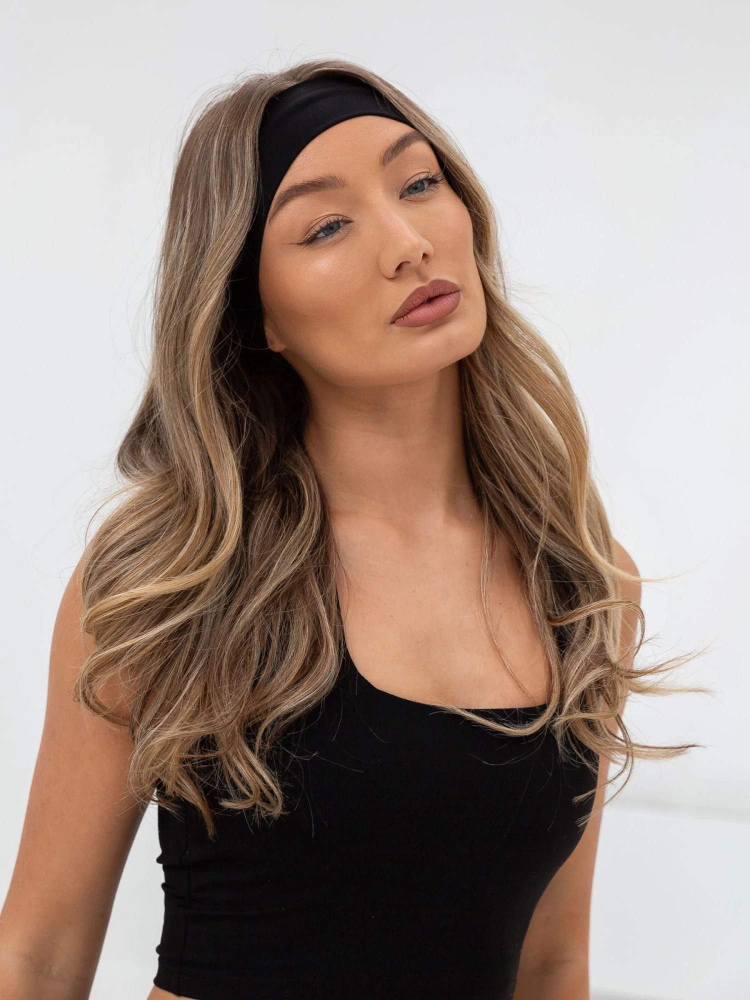 Studio Headband - Black 6 Studio Headband - Black - Image 4