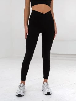 Studio Crossover Leggings - Black 11 Studio Crossover Leggings - Black -Trend Wear Sales B602Black 05D
