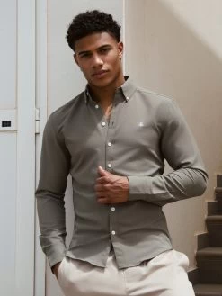 Merrick Fitted Stretch Shirt - Khaki Green 14 Merrick Fitted Stretch Shirt - Khaki Green -Trend Wear Sales Frame47