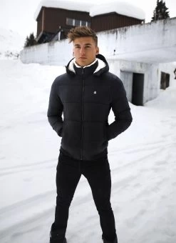 Hoback Coat - Black -Trend Wear Sales FullSizeRender2