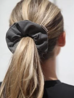 Blakely Scrunchie - Charcoal -Trend Wear Sales H11Charcoal 03D