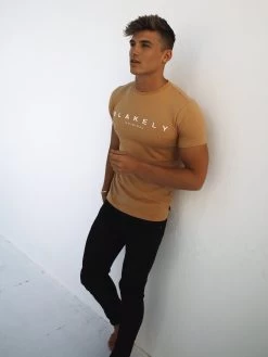 Axson T-Shirt - Gold -Trend Wear Sales Rioja4D 6a5972fc ee0d 4a31 90fb 6a0bebe3d42a