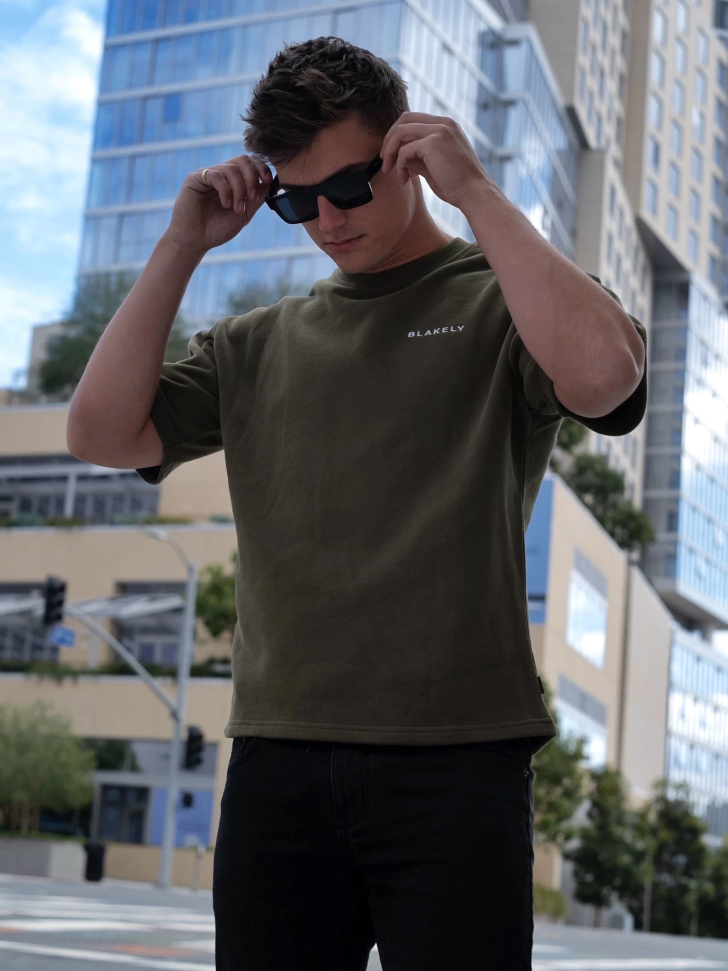 Kato Jumper - Khaki Green 4 Kato Jumper - Khaki Green - Image 2